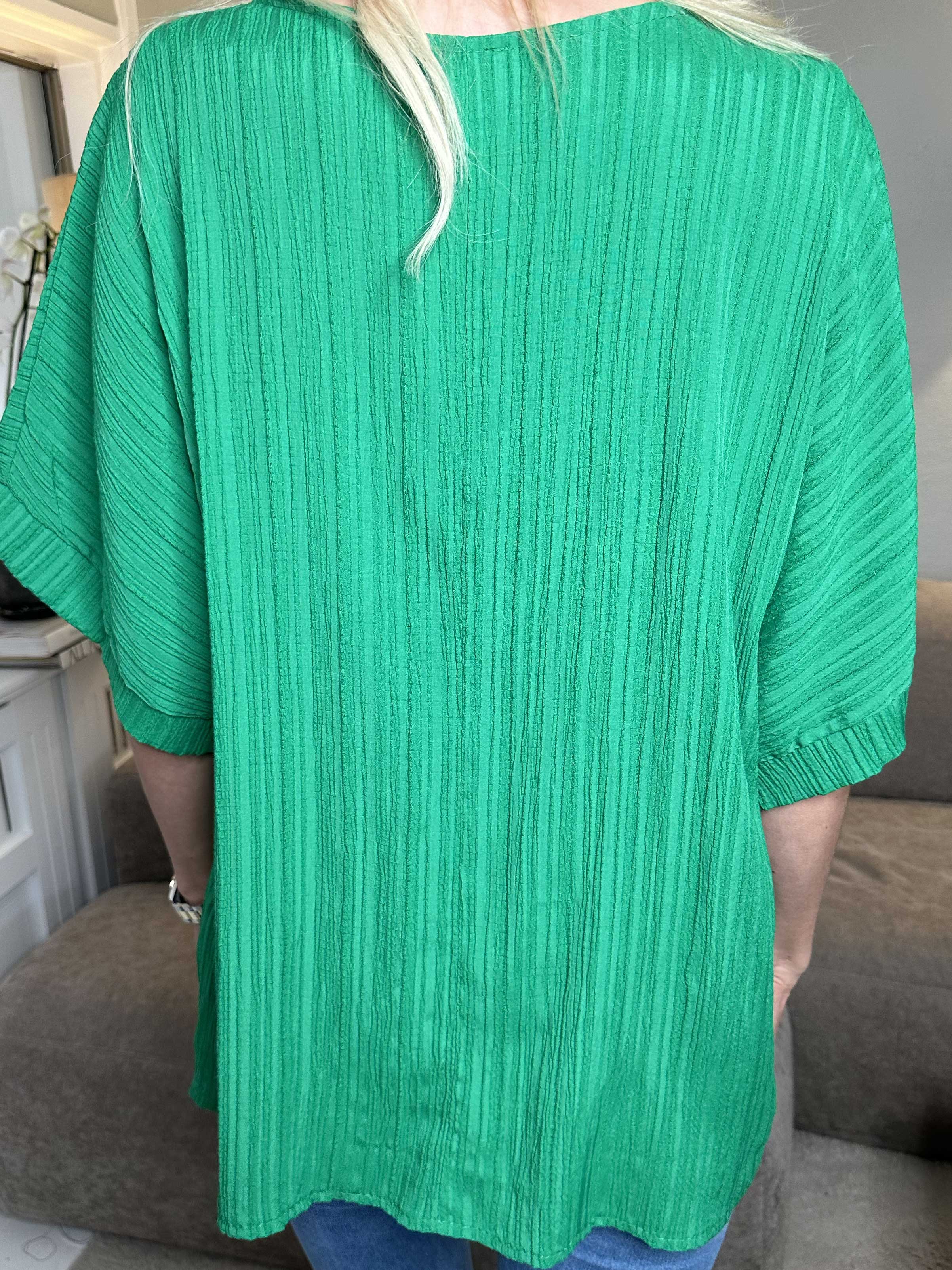 Cindy - Ensfarvet bluse i crepet look